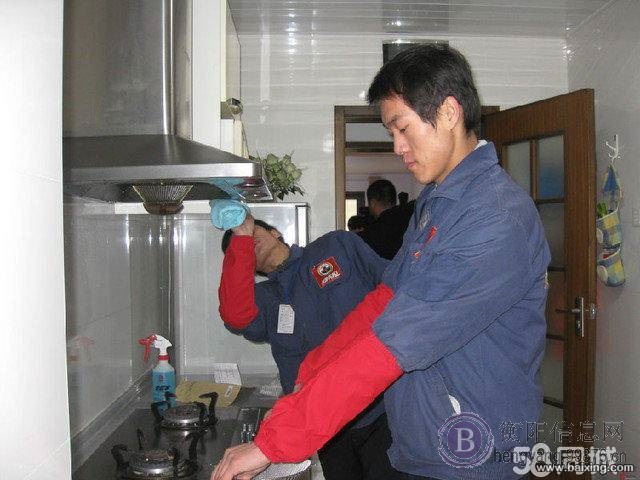 蒸湘区热水器维修?不加热不打火显示E1·E2E3等
